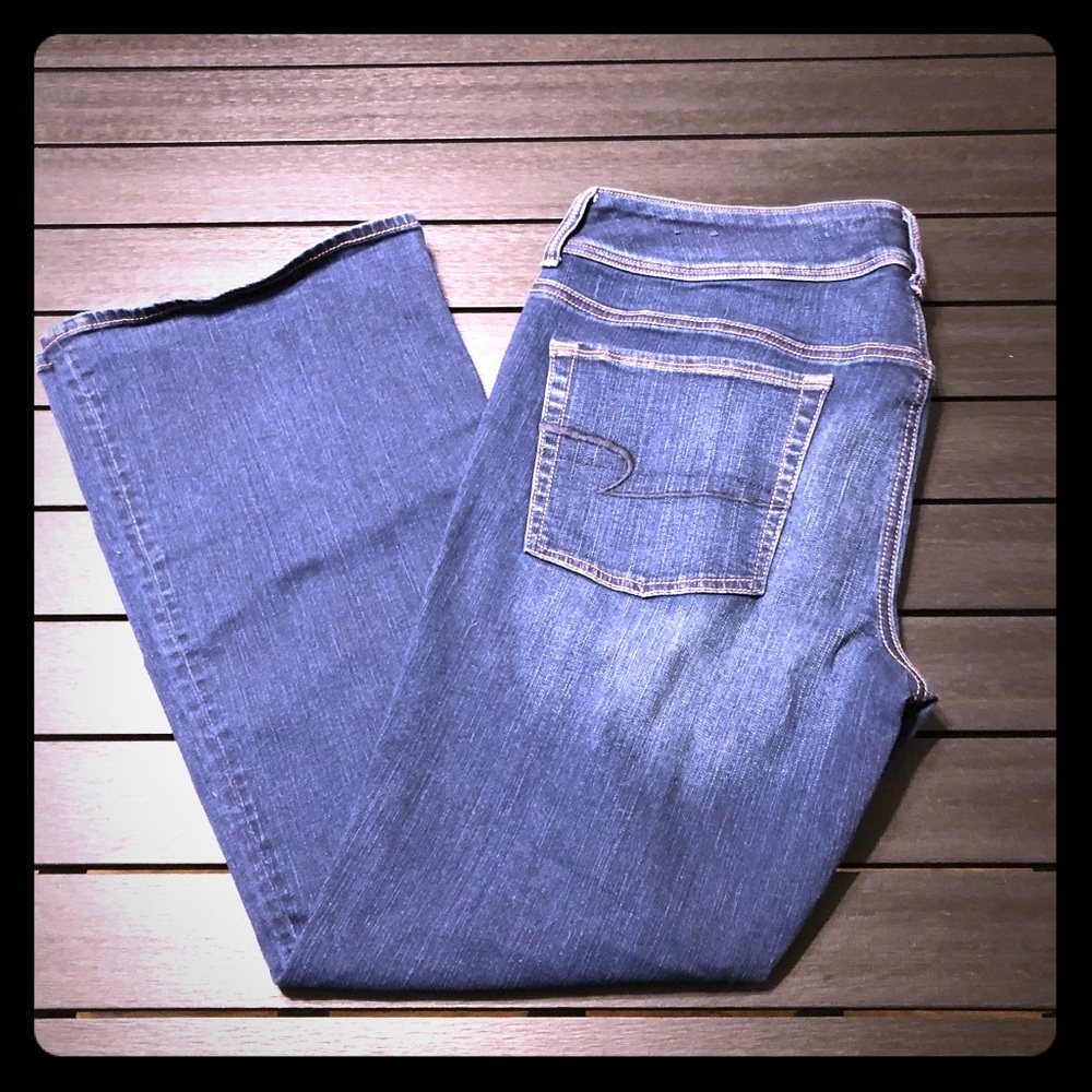 Women’s American Eagle Jeans